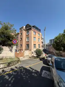 KASIMPAŞA BEYOĞLU KÖŞE KONUMLU 3+2 SATILIK DAİRE