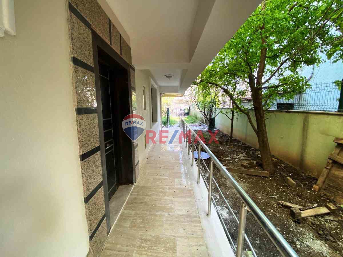 BEYLİKDÜZÜ, KAVAKLI KİRALIK DENİZ MANZARALI VİLLA