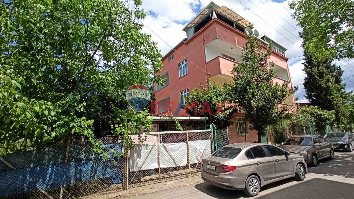 GEBZE HÜRRİYET MAHALLESİ' NDE SATILIK (3+1) DAİRE