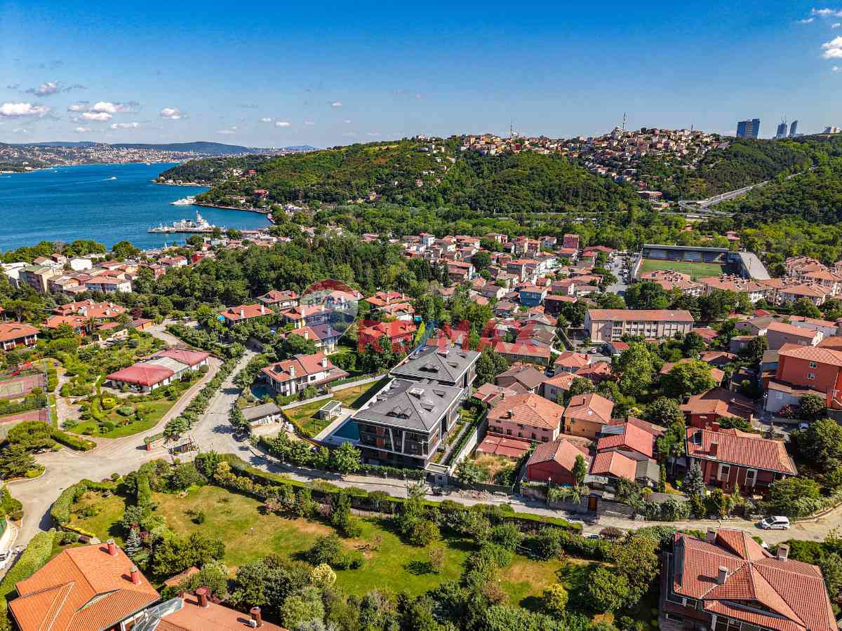 SARIYER'DE DENIZE SADECE 500 MT PRESTIJLI KONFORLU SIFIR SATILIK DAIRE