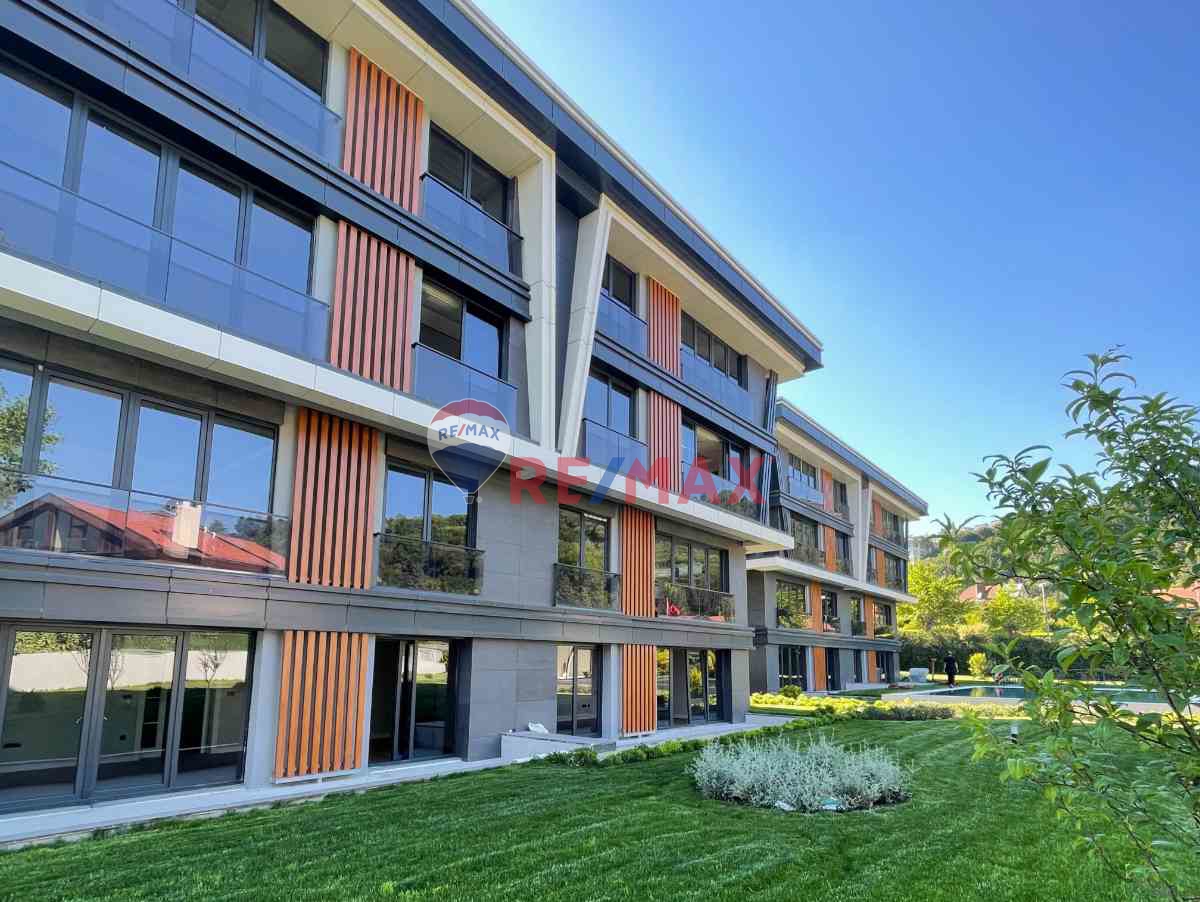 SARIYER'DE DENIZE SADECE 500 MT PRESTIJLI KONFORLU SIFIR SATILIK DAIRE