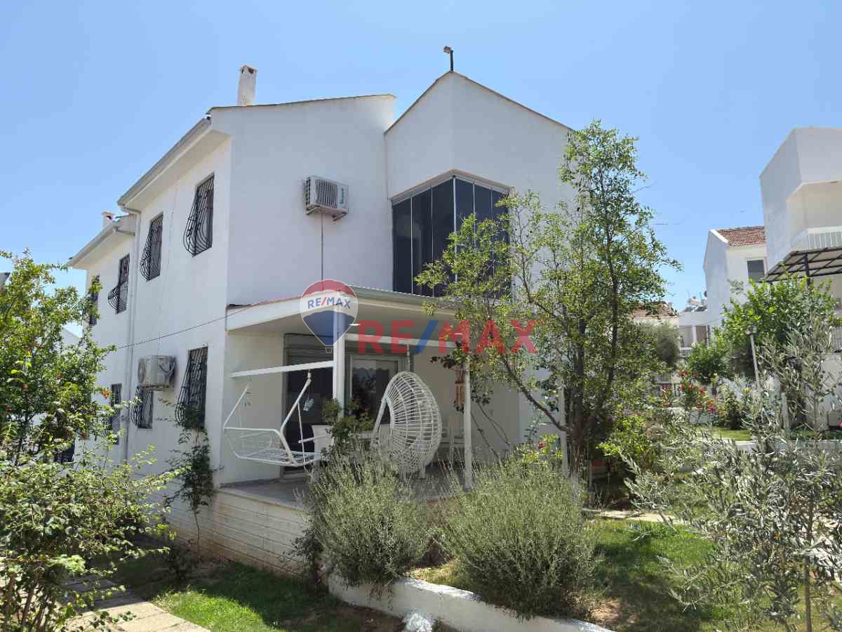 AKSAN SİTESİNDE BAKIMLI,DOĞALGAZLI,HAVUZLU SİTEDE YAZLIK...