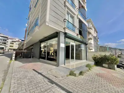 KARTAL CUMHURİYET MAHALLESİ DEPOLU SATILIK DÜKKAN