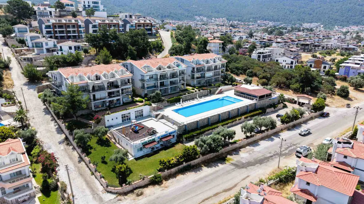DİDİM AKBÜK'DE KÖŞE BAŞI FIRSAT YAZLIK DAİRE
