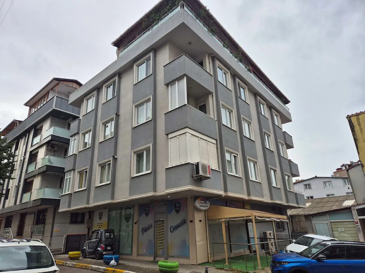PENDİK ALT KAYNARCA E5 ULAŞIMA YAKIN 3+1 SATILIK DAİRE