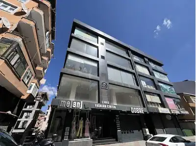 GÜNGÖREN TEKSTİL MERKEZİ'NDE KİRALIK SIFIR SHOWROOM & MAĞAZA