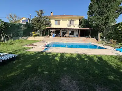 REMAX7TEPE DEN HÜSEYİNLİ DE 750 M2 ARSA İÇİNDE 2 PARSEL FIRSAT MÜSTAKİL