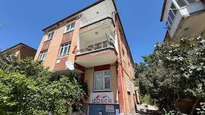MEVLANA MAHALLESINDE 3+1 DAIRE