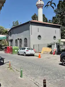 KARŞIYAKA DA KİRALIK WAFFLE DÜKKANI