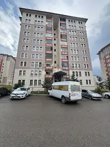 RE/MAX LACİVERT'TEN ABDURRAHMAN GAZİ'DE KİRALIK 3+1 DAİRE