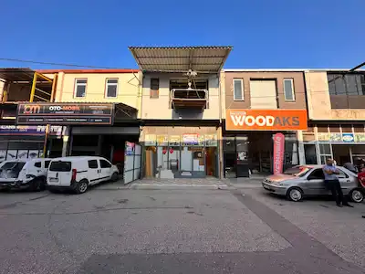 ERENLER GÜNEY MOBİLYACILAR SANAYİ SİTESİ’NDE 270 M² SATILIK DÜKKAN