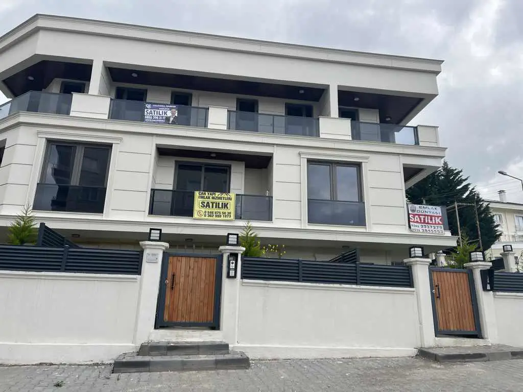 ALANLIDA VİLLA TADINDA LOFT 2+1 DAİRE