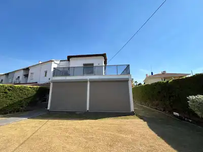 ÇEŞME CELAL BAYAR’DA 5+1 EŞYALI, 2 KATLI, 3 CEPHELİ SATILIK VİLLA | KREDİ & TAKAS UYGUN