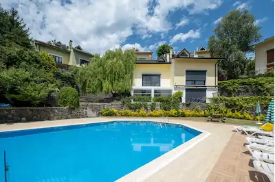 BEYKOZ ÖĞÜMCE & DOĞA EVLERI SITESINDE 175 M2 NET, 3+2 VILLA 