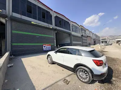 KAHRAMANMARAŞ DULKADİROĞLU’NDA KİRALIK 2 KATLI ATÖLYE | BOŞ, 2023 YAPIM