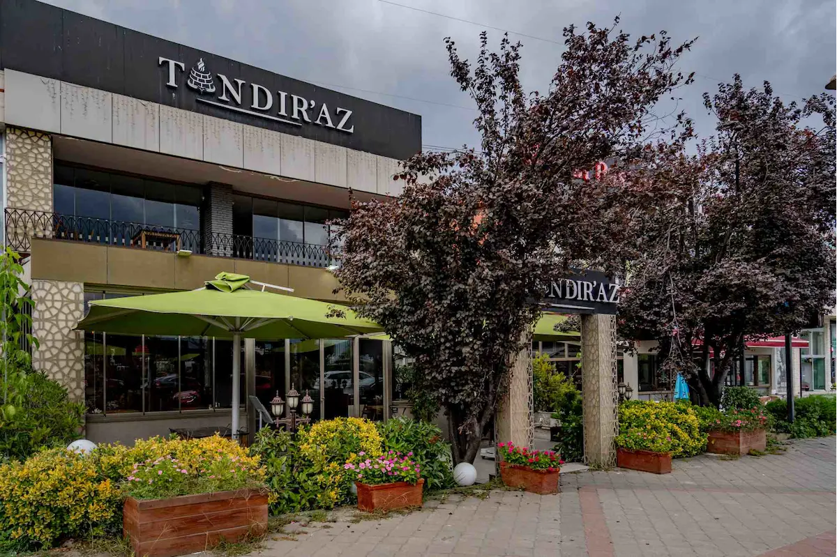 REMAX LEON YÜZÜNCÜYIL MAHALLESİ DEVREN KİRALIK 750M2 RESTORAN