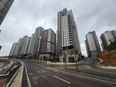 FİKİRTEPE EMLAK KONUT ETAP 12 'DE 3+1 KİRALIK BALKONLU DAİRE
