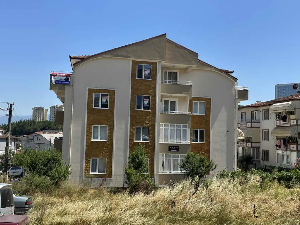 REMAX DREAM 175M2 GENİŞ KULLANIŞLI SATILIK 4+1 ÇATI DUBLEKS