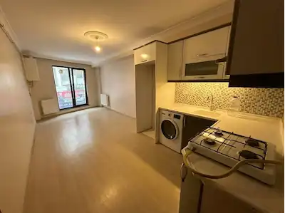 RE/MAX İNCİ'DEN KARAOĞLAN MAH. ÇARŞI MERKEZ'DE KİRALIK 1+1 DAİRE 