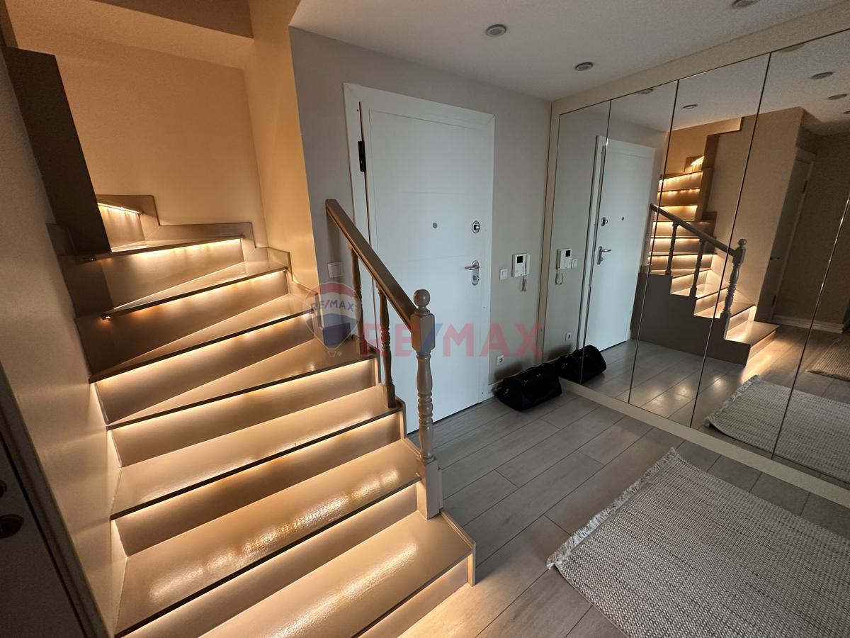 EŞSİZ BİR YAŞAM ALANI EYÜPSULTAN RAMİDE SATILIK LÜKS TRİPLEX