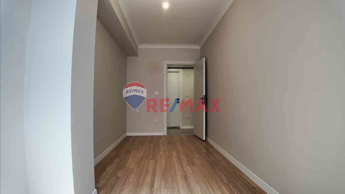 SÜTLÜCE'DE SIFIR LÜKS PROJEDE SATILIK GENİŞ 2+1