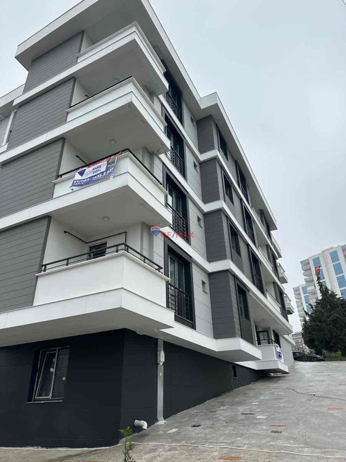 REMAX PARLA ‘DAN ATAKUM KÖRFEZ’DEDENİZ MANZARALI L 1+1 SATILIK