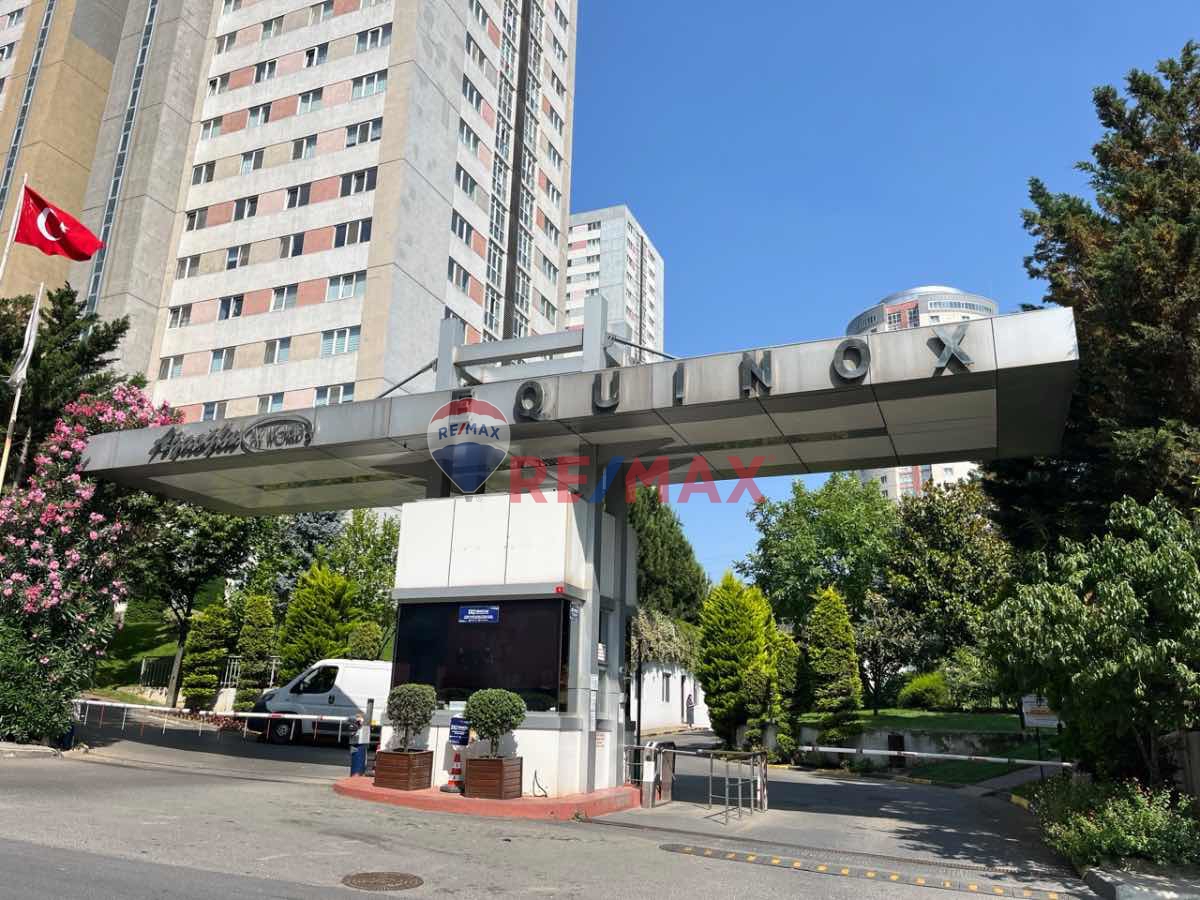 ATAŞEHIR EQUINOX SITESI 138 M2 BRÜT, 2+1 SATILIK DAIRE