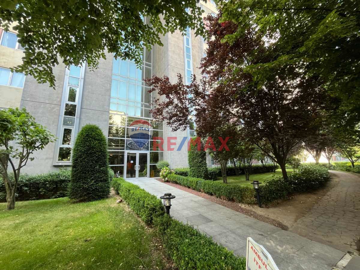 ATAŞEHIR EQUINOX SITESI 138 M2 BRÜT, 2+1 SATILIK DAIRE