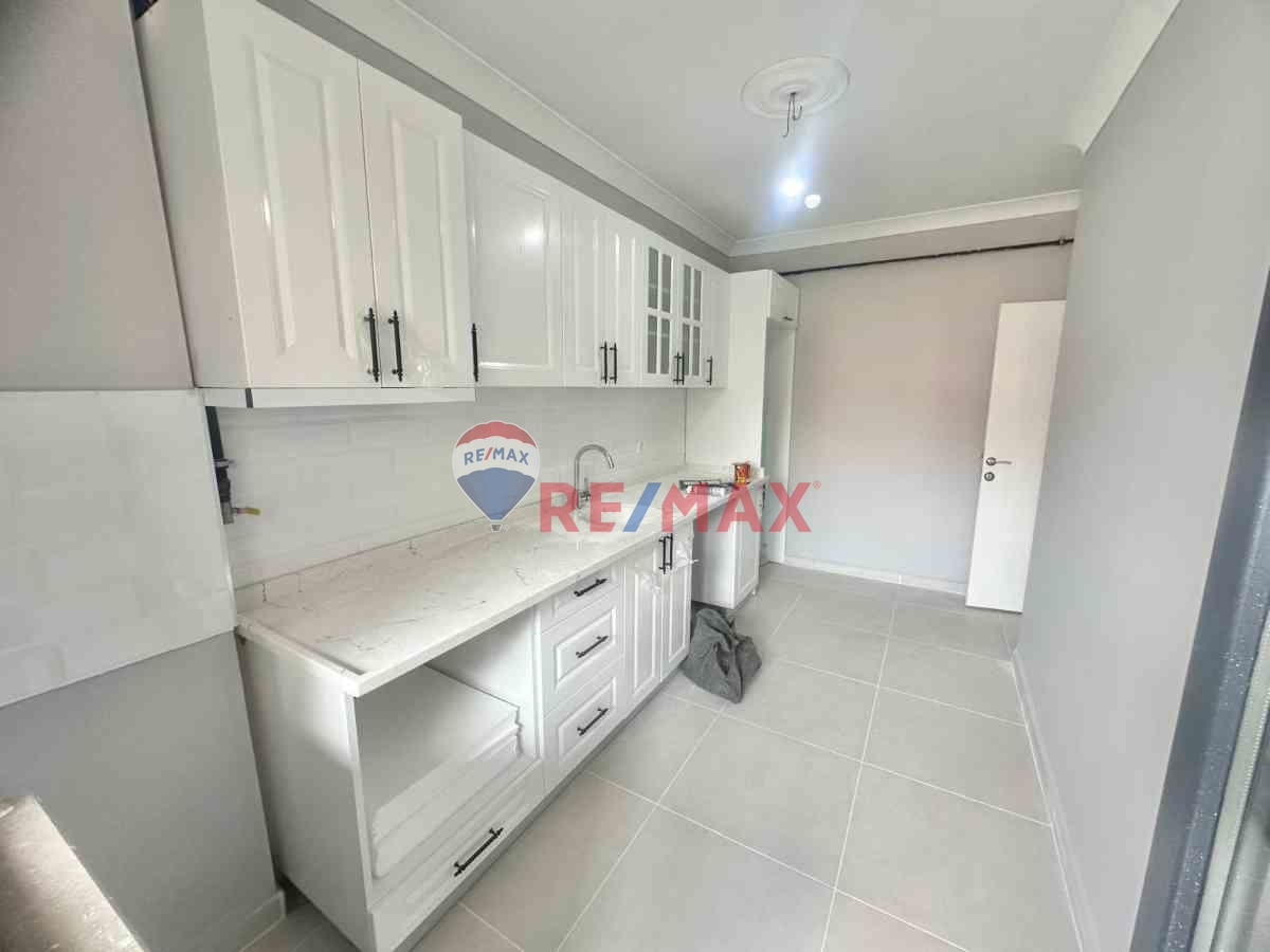 ATAŞEHİR ESATPAŞA’DA MERKEZİ KONUMDA SIFIR 2+1 DUBLEKS DAİRE