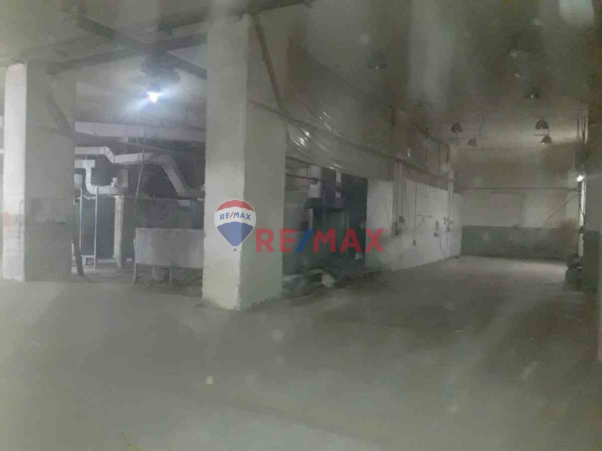 MAHMUTBEY YOLUNDA 1.600M² DEPO İMALATHANE