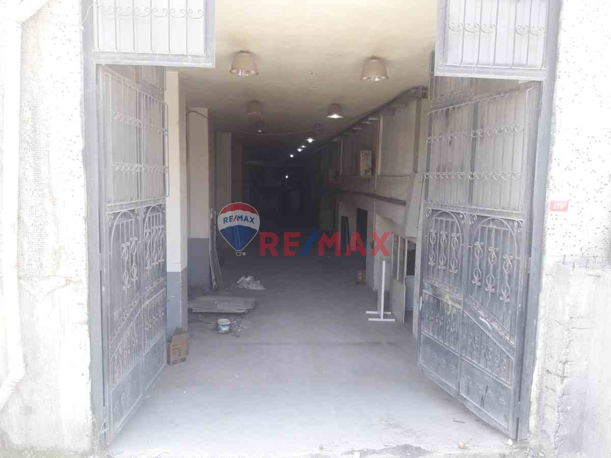 MAHMUTBEY YOLUNDA 1.600M² DEPO İMALATHANE
