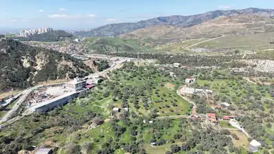 İZMİR BAYRAKLI DOĞANÇAY DA İMAR SINRINDA SATILIK TARLA