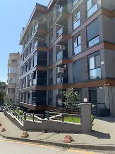 ÜSKÜDAR ACIBADEM CÜNEYT KOŞAL SOKAKTA YENİ BİNA 2+1 ... HESNA YILMAZ
