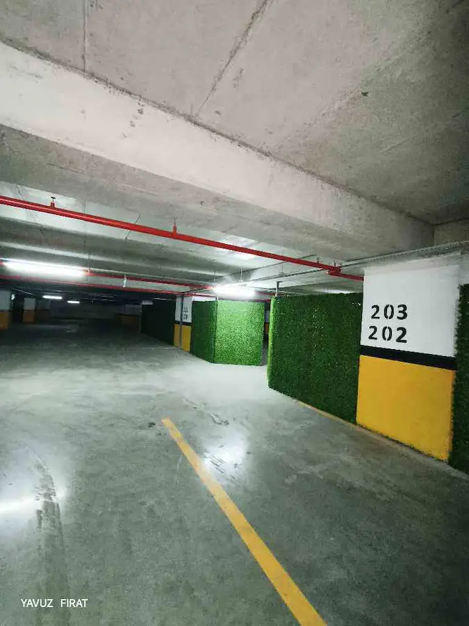 BASIN EKSPRES'TE OTOPARK İÇİNDE KİRALIK DEPOLAMA ALANLARI