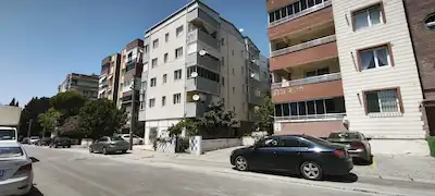 İZMİR ALİAĞA ATATÜRK MAH. ISTER OTURMALIK ISTER YATIRIMLIK ARA KAT DAİRE