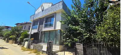 ÇEŞMEALTI MERKEZDE, SATILIK 3+1 İKİZ VİLLA