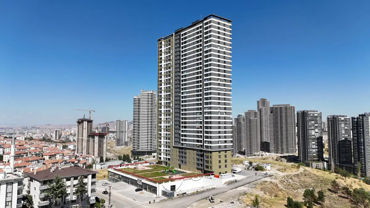 MODERN YAŞAM/ CRYSTAL TOWER VADİ 2+1 KIRALIK