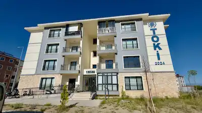 REMAX DEM'DEN BUĞDAYLI MAH. DEVİRLİ KİRACILI SATILIK 3+1 DAİRE