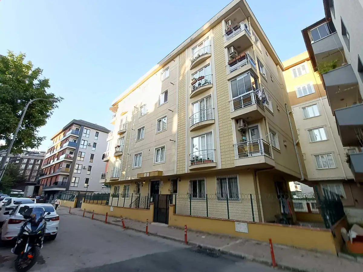 ÇEKMEKÖY, TAŞDELEN MAH. KAT MÜLKIYETLI, OTOPARKLI, SATILIK DUBLEKS DAIRE