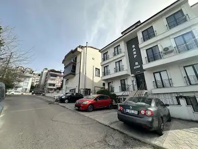 İZMİT BAĞÇEŞMEDE KULLANIŞLI BAHÇE DUBLEKS
 2+1 EŞYALI DAİRE