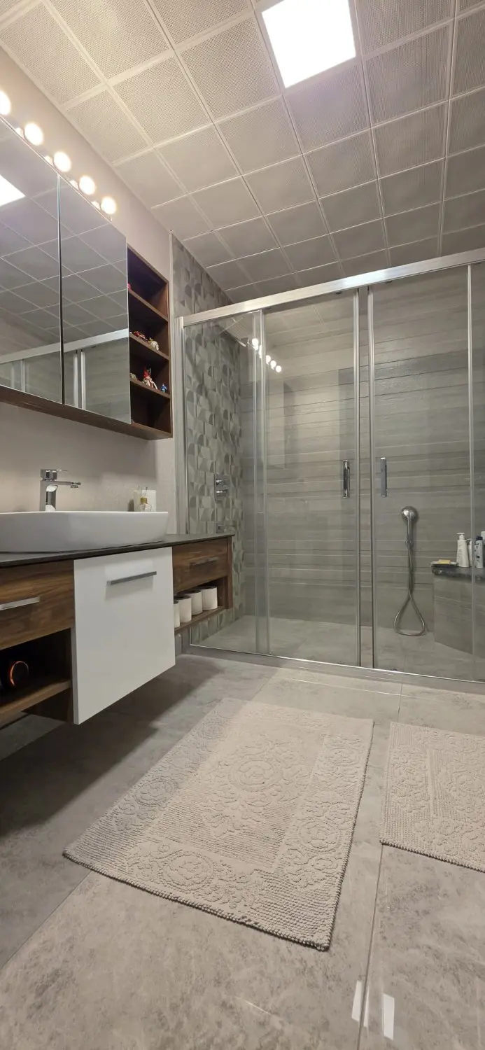 Property image 44