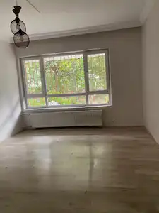 KURTULUŞ PARKI YAKINI ,KIBRIS CADDESI'NDE ,BAHÇE IÇINDE 2+1 ...