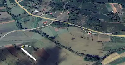 KANDIRA KURTYERI'NDE 861 M² MÜSTAKIL TAPULU TARLA