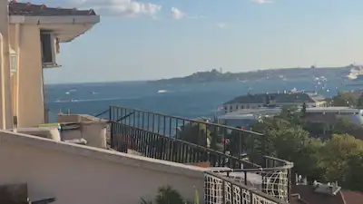 BEŞİKTAŞ SERENCEBEYDE DENİZ VE ŞEHİR MANZARALI TERAS|3+1 SATILIK