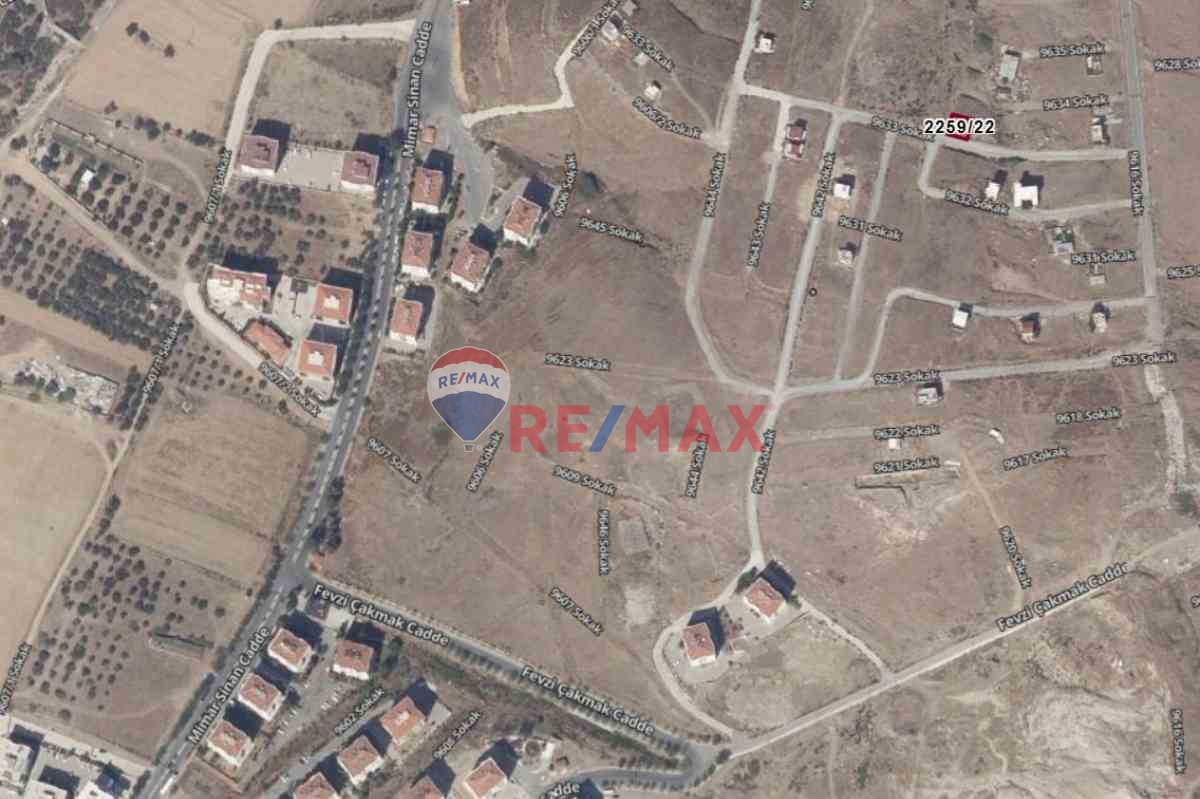 ÇIĞLI HARMANDALI'NDA SATILIK ARSA NİTELİKLİ PARSEL