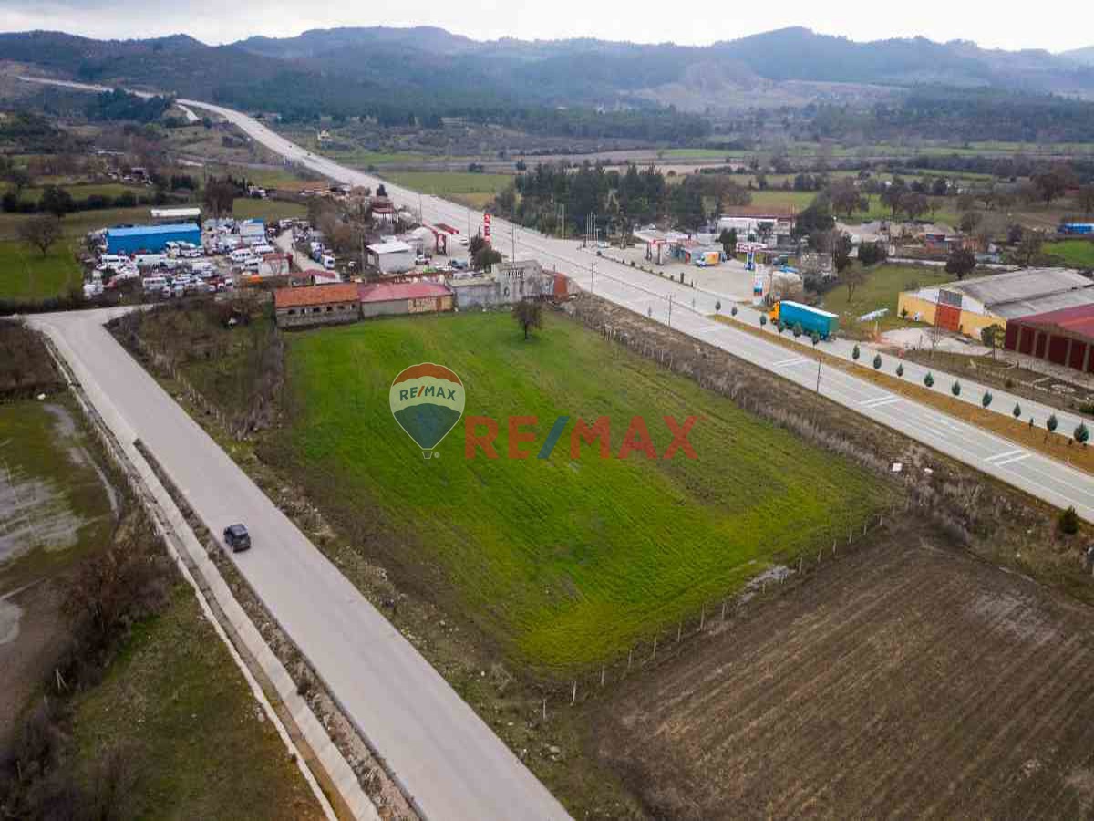  ÇANAKKALE AYVACIKTA IZMIR YOLUNA CEPHE TICARI KONUT TURIZM IMARLI ARSA