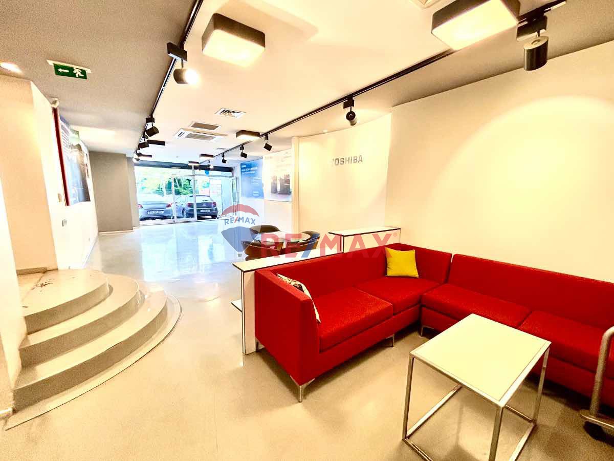 SÜTLÜCE, CADDE ÜZERİ, 2014 YAPIMI BİNADA, 370M2, MAĞAZA + 1.KAT