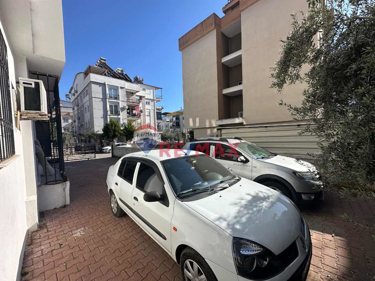 AHATLI MAHALLESİNDE KİRALIK GENİŞ DAİRE