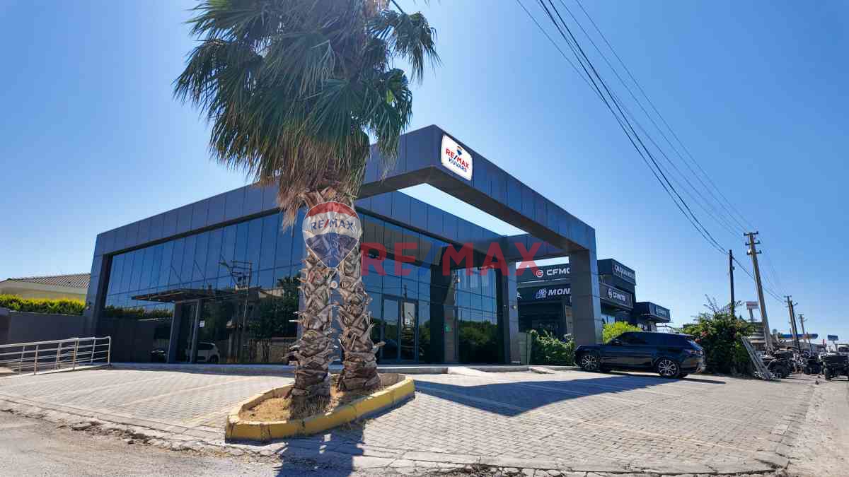 SAĞLIK TİCARET VE TURİZM İÇİN UYGUN  , ÇEŞME DE KURUMSAL KİRACILI PRESTİJLİ BİNA