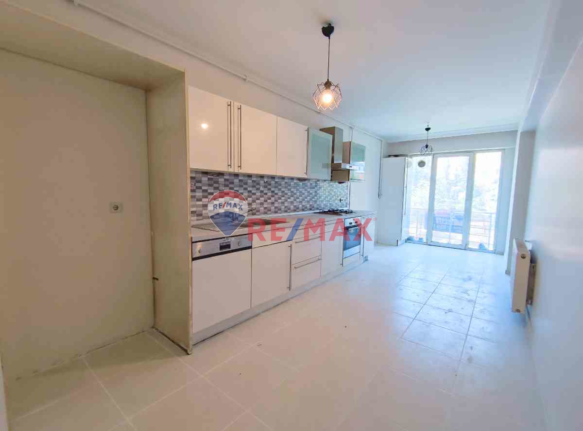 █ BEYLİKDÜZÜ YURT KONAKLARINDA ARA KAT,BOŞ,GÜNEY CEPHE GENİŞ 3+1 █